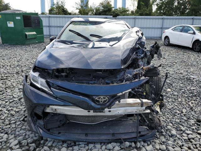 Photo 4 VIN: 4T1C11AK0LU985635 - TOYOTA CAMRY 