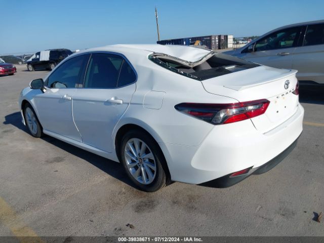 Photo 2 VIN: 4T1C11AK0NU049579 - TOYOTA CAMRY 