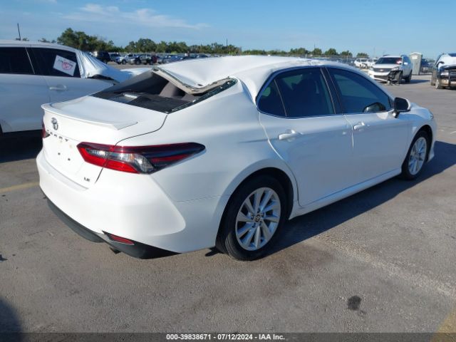 Photo 3 VIN: 4T1C11AK0NU049579 - TOYOTA CAMRY 