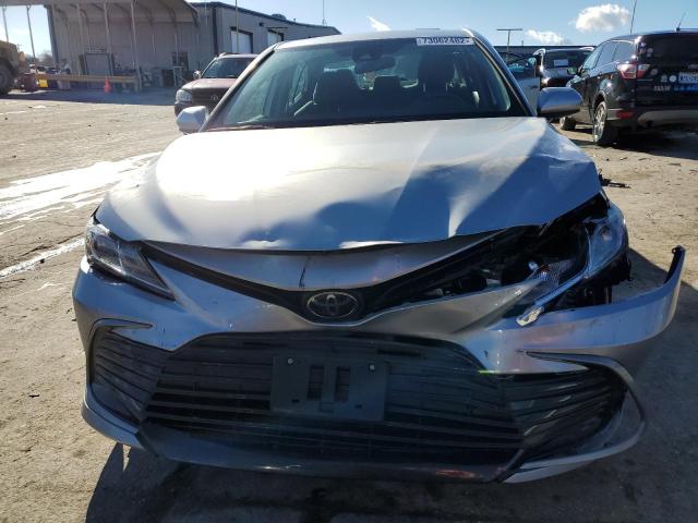 Photo 4 VIN: 4T1C11AK0NU645226 - TOYOTA CAMRY LE 