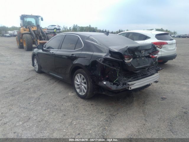 Photo 2 VIN: 4T1C11AK0NU652399 - TOYOTA CAMRY 