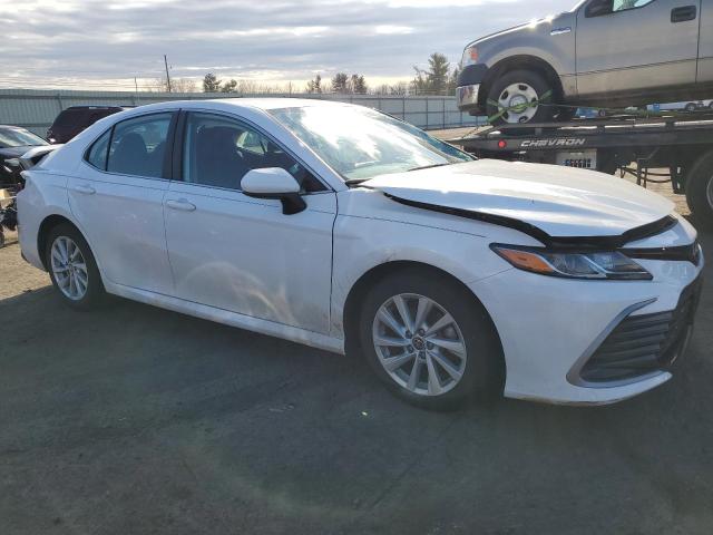 Photo 3 VIN: 4T1C11AK0NU653682 - TOYOTA CAMRY LE 