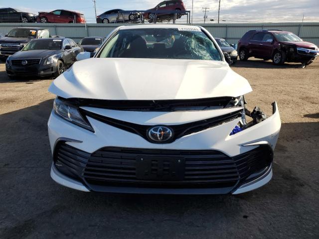 Photo 4 VIN: 4T1C11AK0NU653682 - TOYOTA CAMRY LE 