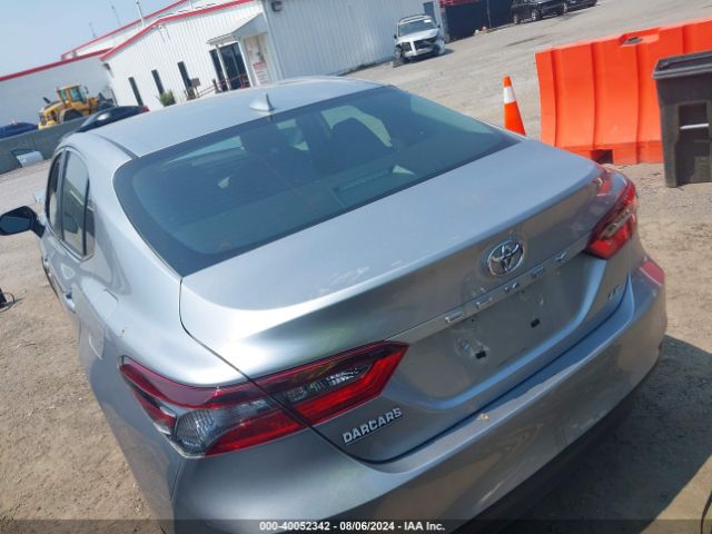 Photo 2 VIN: 4T1C11AK0NU670238 - TOYOTA CAMRY 