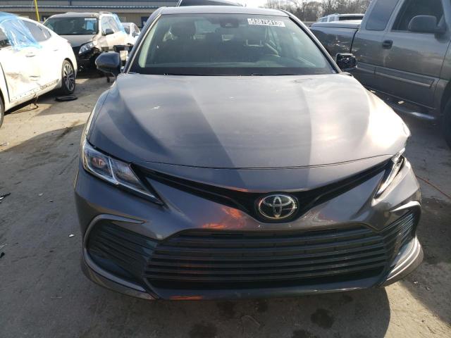 Photo 4 VIN: 4T1C11AK0PU091933 - TOYOTA CAMRY LE 