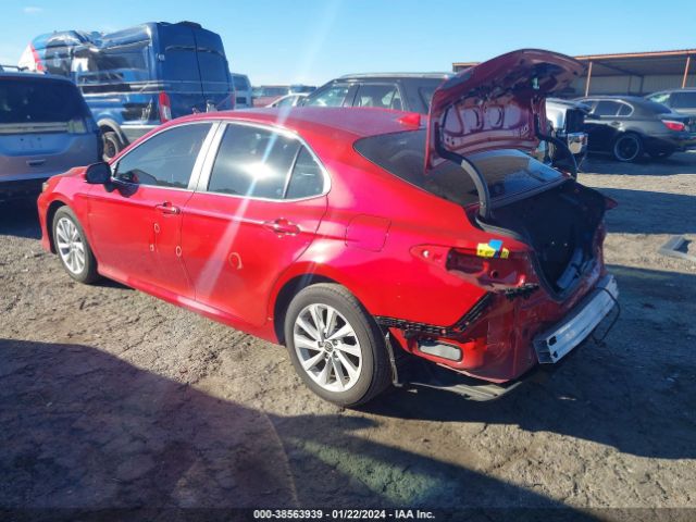 Photo 2 VIN: 4T1C11AK0PU092211 - TOYOTA CAMRY 