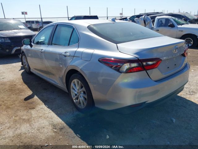 Photo 2 VIN: 4T1C11AK0PU110710 - TOYOTA CAMRY 