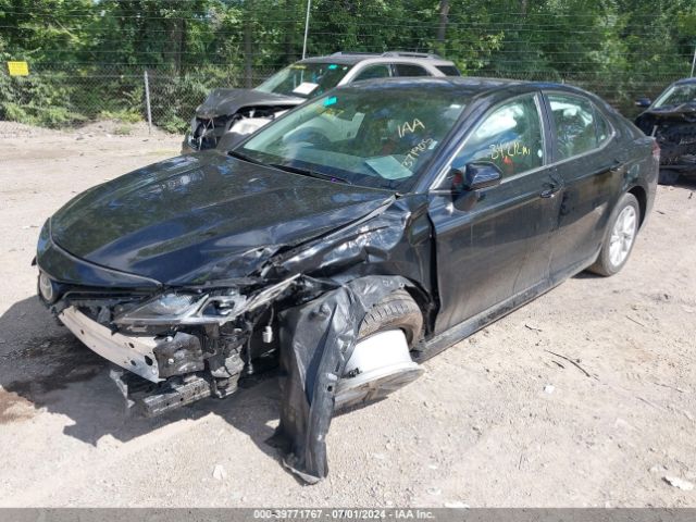 Photo 5 VIN: 4T1C11AK0PU742073 - TOYOTA CAMRY 