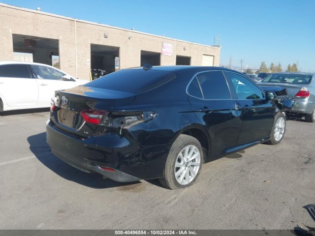 Photo 3 VIN: 4T1C11AK0PU800960 - TOYOTA CAMRY 