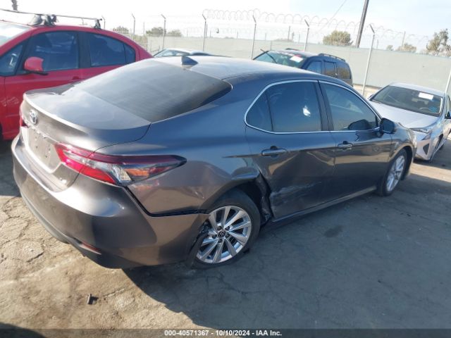 Photo 3 VIN: 4T1C11AK0PU806709 - TOYOTA CAMRY 