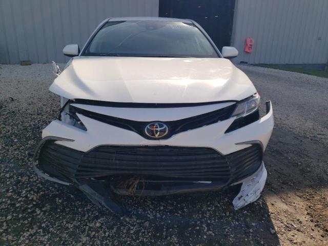 Photo 4 VIN: 4T1C11AK0RU840331 - TOYOTA CAMRY 