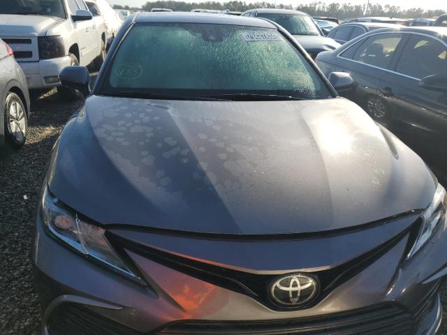 Photo 4 VIN: 4T1C11AK0RU850051 - TOYOTA CAMRY LE 