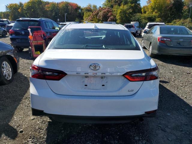 Photo 5 VIN: 4T1C11AK0RU884443 - TOYOTA CAMRY LE 