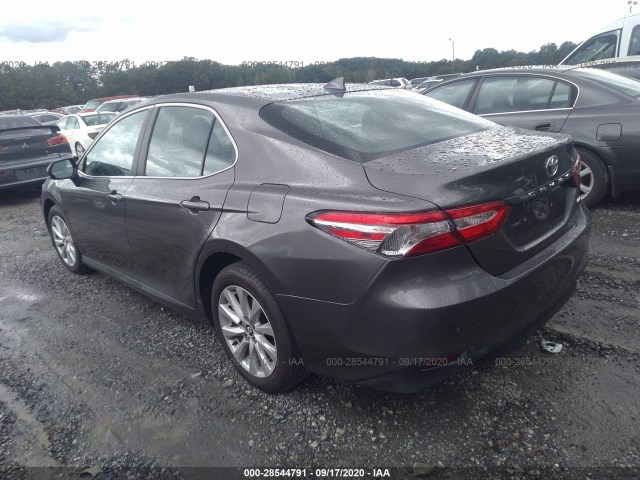 Photo 2 VIN: 4T1C11AK1LU316726 - TOYOTA CAMRY 