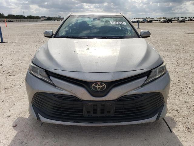 Photo 4 VIN: 4T1C11AK1LU340637 - TOYOTA CAMRY LE 