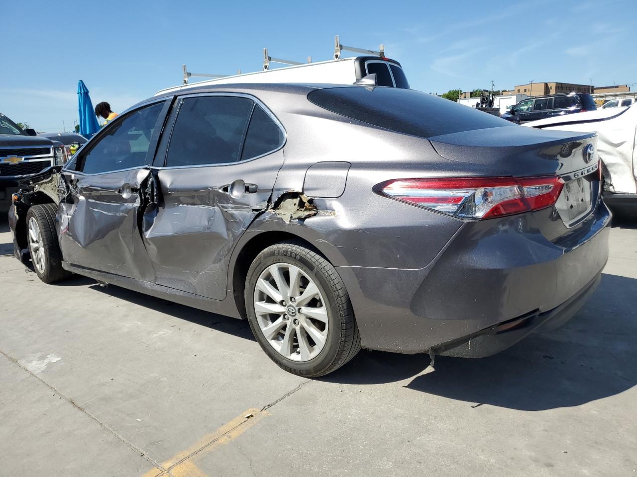 Photo 1 VIN: 4T1C11AK1LU347314 - TOYOTA CAMRY 