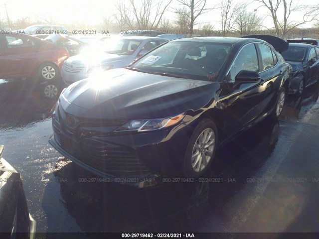 Photo 1 VIN: 4T1C11AK1LU347443 - TOYOTA CAMRY 