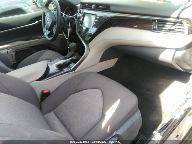 Photo 4 VIN: 4T1C11AK1LU911608 - TOYOTA CAMRY 