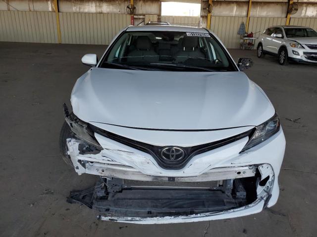 Photo 4 VIN: 4T1C11AK1LU943037 - TOYOTA CAMRY 