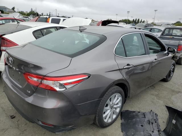 Photo 2 VIN: 4T1C11AK1LU965569 - TOYOTA CAMRY LE 