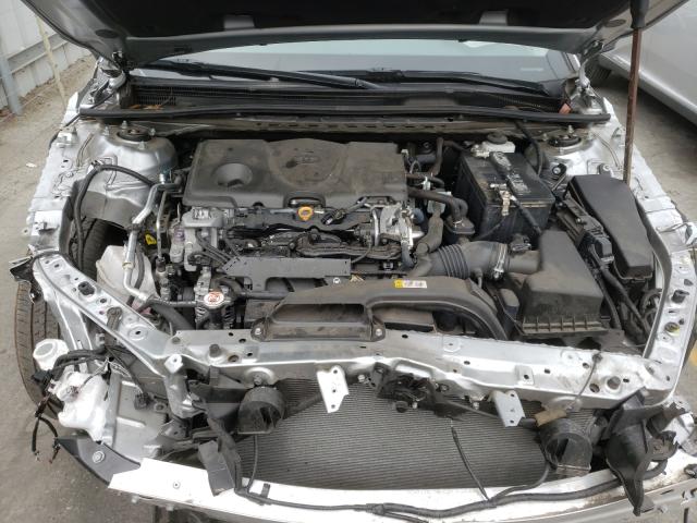 Photo 6 VIN: 4T1C11AK1LU989208 - TOYOTA CAMRY LE 