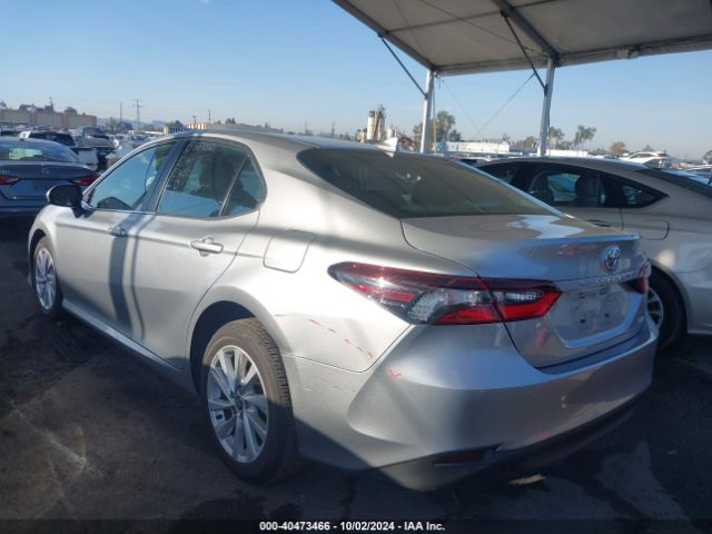 Photo 2 VIN: 4T1C11AK1MU438391 - TOYOTA CAMRY 