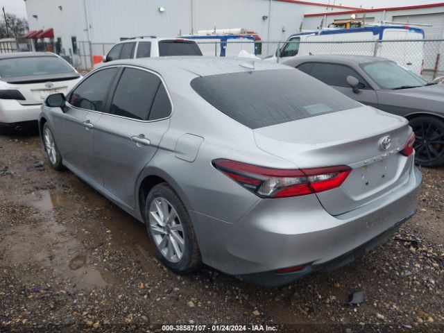 Photo 2 VIN: 4T1C11AK1MU475652 - TOYOTA CAMRY 