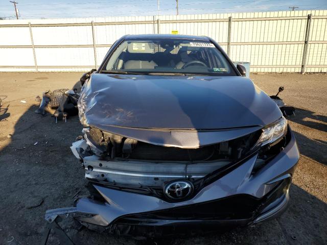 Photo 4 VIN: 4T1C11AK1MU575783 - TOYOTA CAMRY 