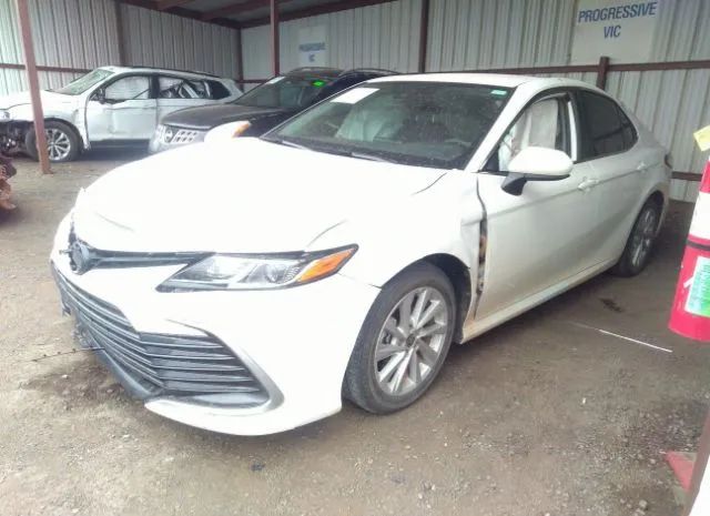 Photo 1 VIN: 4T1C11AK1NU628693 - TOYOTA CAMRY 