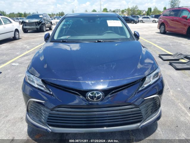 Photo 5 VIN: 4T1C11AK1NU649415 - TOYOTA CAMRY 