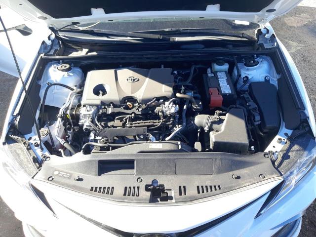 Photo 6 VIN: 4T1C11AK1NU683905 - TOYOTA CAMRY LE 