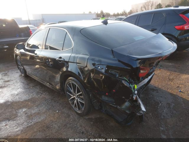 Photo 2 VIN: 4T1C11AK1NU695178 - TOYOTA CAMRY 