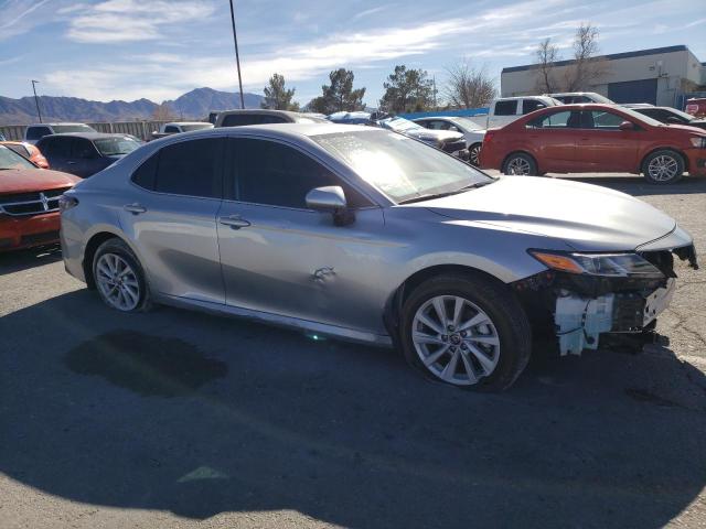 Photo 3 VIN: 4T1C11AK1NU697657 - TOYOTA CAMRY LE 