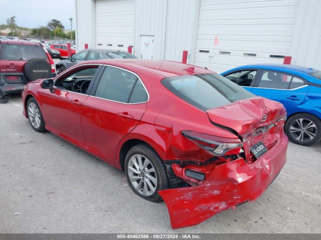 Photo 2 VIN: 4T1C11AK1PU086093 - TOYOTA CAMRY 