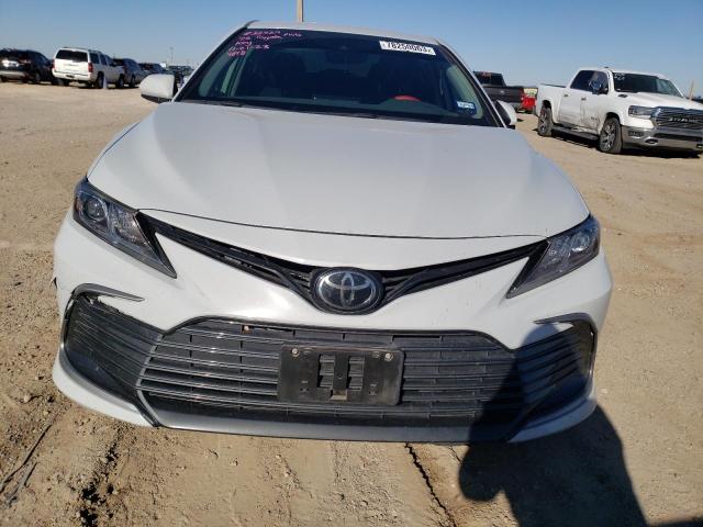 Photo 4 VIN: 4T1C11AK1PU104818 - TOYOTA CAMRY 