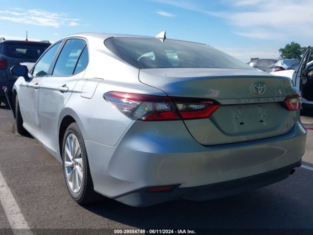 Photo 2 VIN: 4T1C11AK1RU890767 - TOYOTA CAMRY 