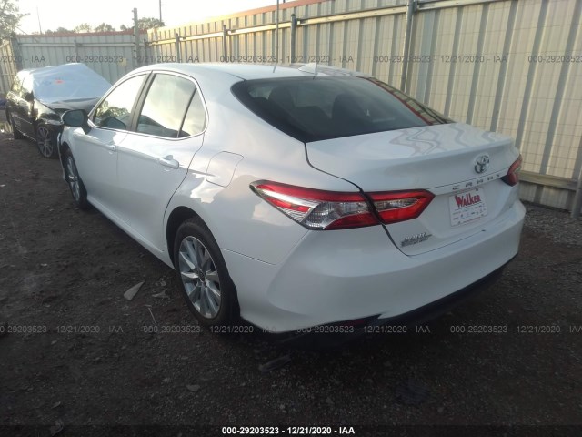 Photo 2 VIN: 4T1C11AK2LU387031 - TOYOTA CAMRY 