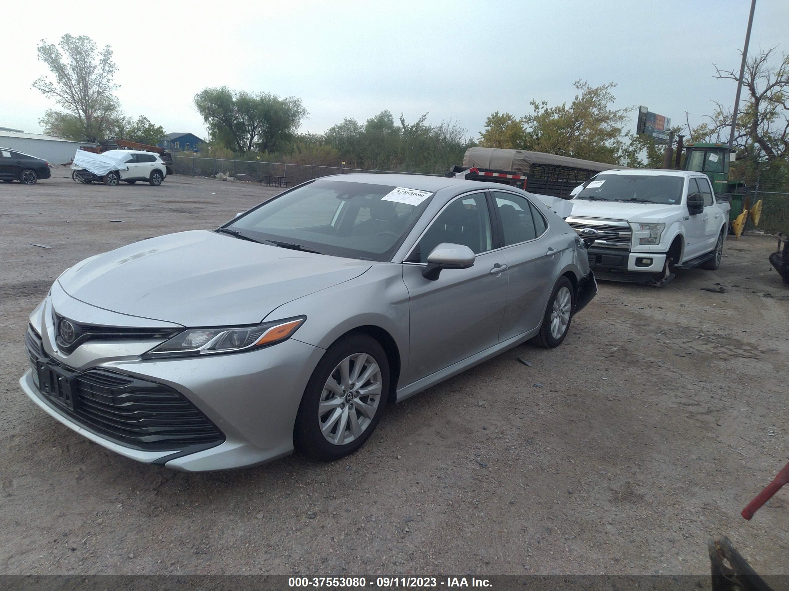 Photo 8 VIN: 4T1C11AK2LU898223 - TOYOTA CAMRY 