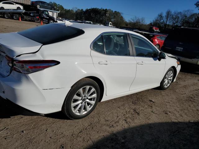 Photo 2 VIN: 4T1C11AK2LU923556 - TOYOTA CAMRY 