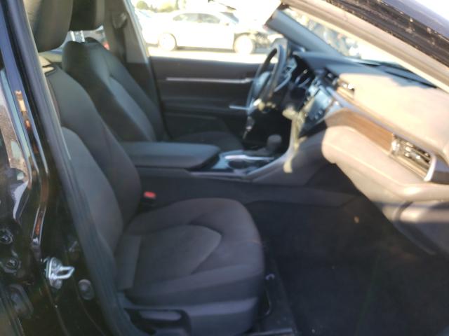 Photo 4 VIN: 4T1C11AK2LU931592 - TOYOTA CAMRY LE 