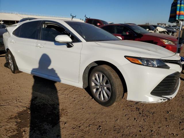 Photo 3 VIN: 4T1C11AK2LU944942 - TOYOTA CAMRY LE 