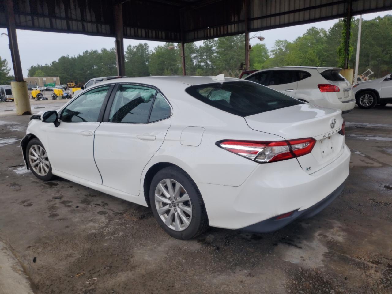 Photo 1 VIN: 4T1C11AK2LU947324 - TOYOTA CAMRY 