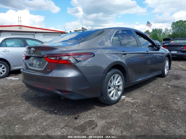 Photo 3 VIN: 4T1C11AK2MU561732 - TOYOTA CAMRY 