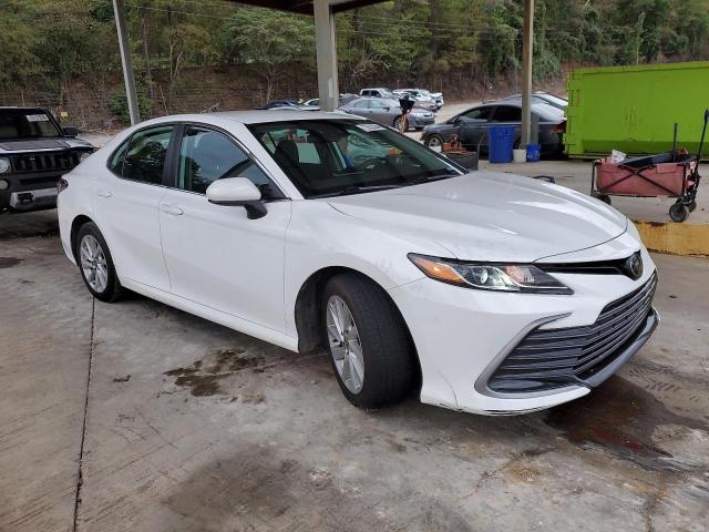 Photo 3 VIN: 4T1C11AK2MU596805 - TOYOTA CAMRY LE 