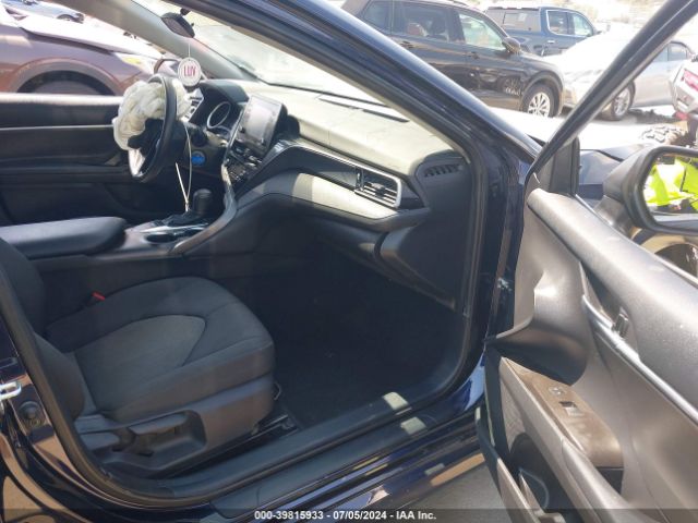 Photo 4 VIN: 4T1C11AK2NU021640 - TOYOTA CAMRY 