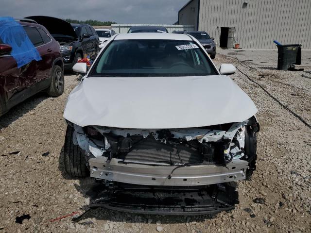 Photo 4 VIN: 4T1C11AK2NU069932 - TOYOTA CAMRY 