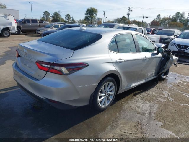 Photo 3 VIN: 4T1C11AK2NU617475 - TOYOTA CAMRY 