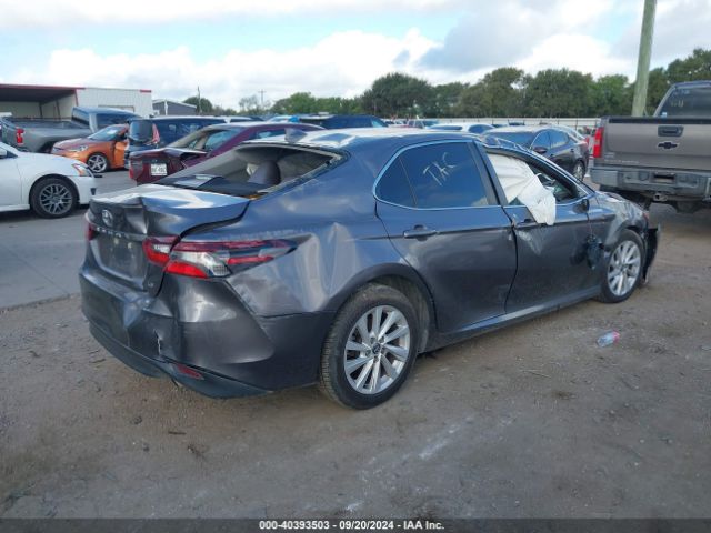 Photo 3 VIN: 4T1C11AK2NU617668 - TOYOTA CAMRY 