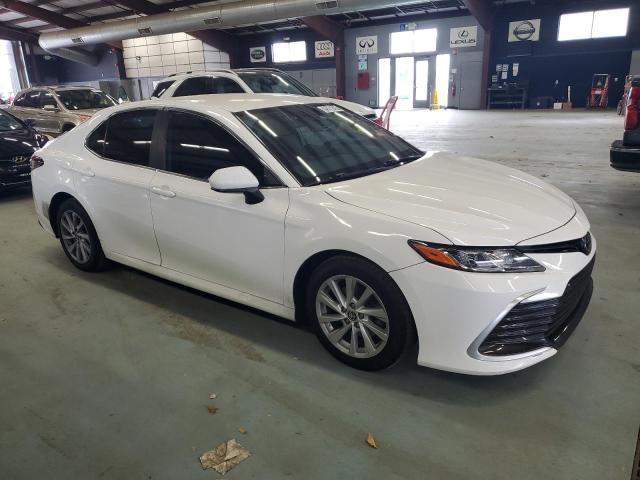 Photo 3 VIN: 4T1C11AK2NU634860 - TOYOTA CAMRY LE 