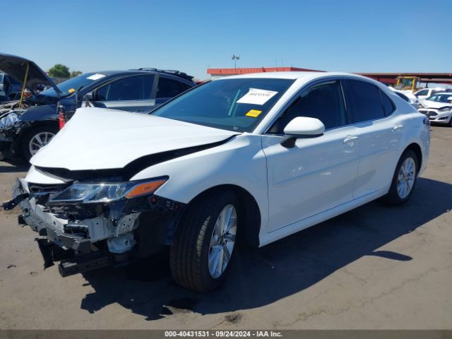 Photo 1 VIN: 4T1C11AK2NU686974 - TOYOTA CAMRY 